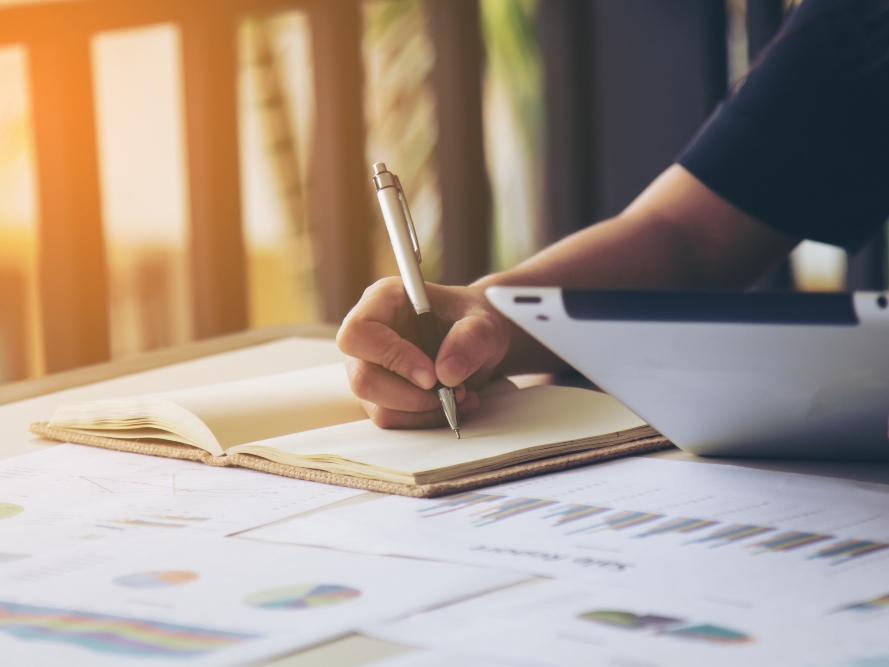 Odluka o dodjeli božićnice i Zahtjev za ostavrivanje prava na božićnicu